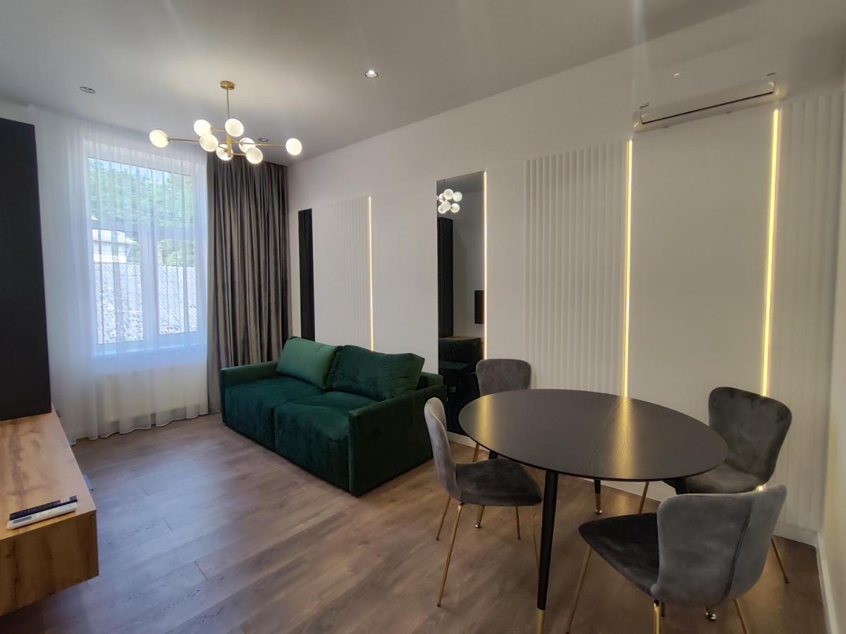 "M&D Apartmentslviv" Old City Pylnykarska,4 6Person Eksteriør billede